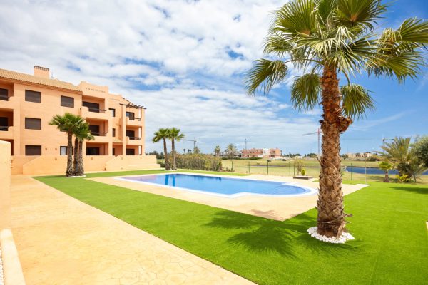apartamento turistico los alcazares piscina 8
